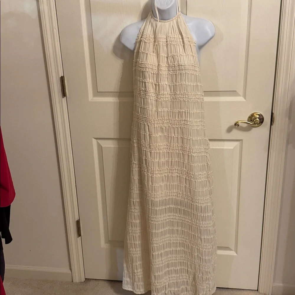 Abercrombie & Fitch Cream Garment